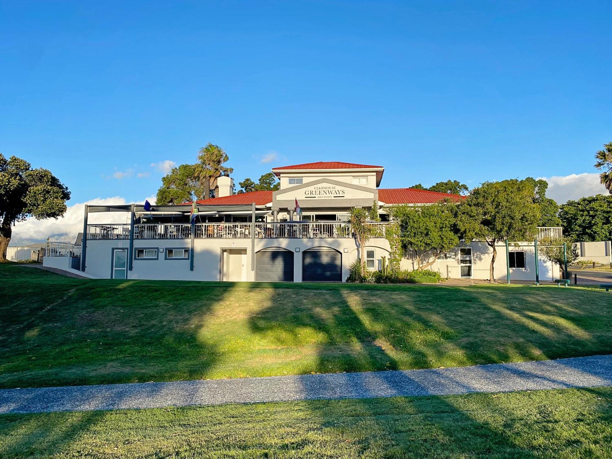 Laguna K60 - Greenways Golf Estate On Sea Apartment