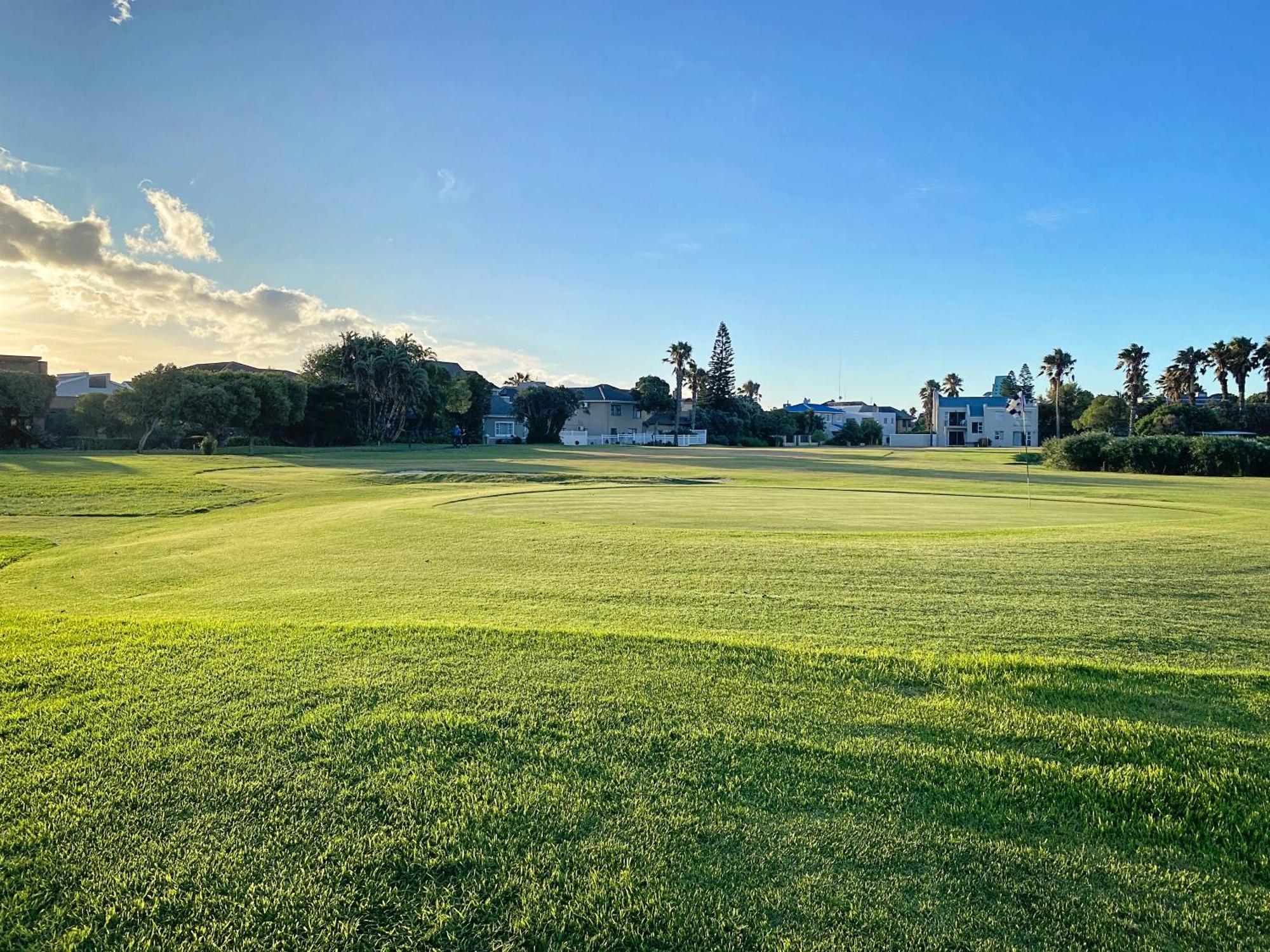 Laguna K60 - Greenways Golf Estate On Sea Apartment